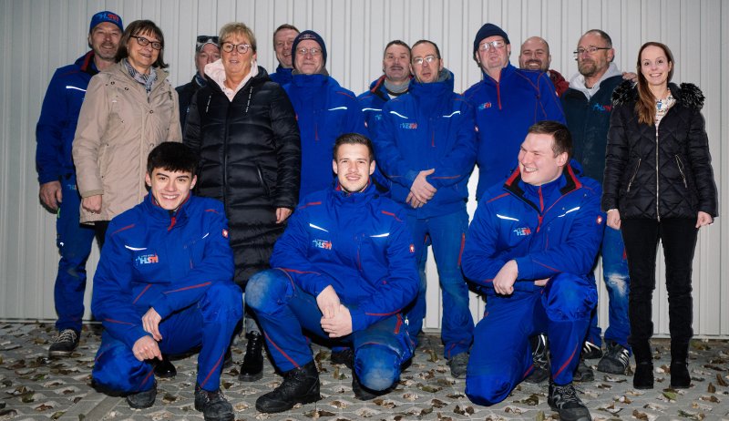 GESAMT TEAM